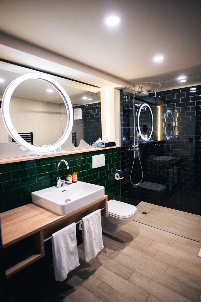 Modern bathroom with walk-in shower